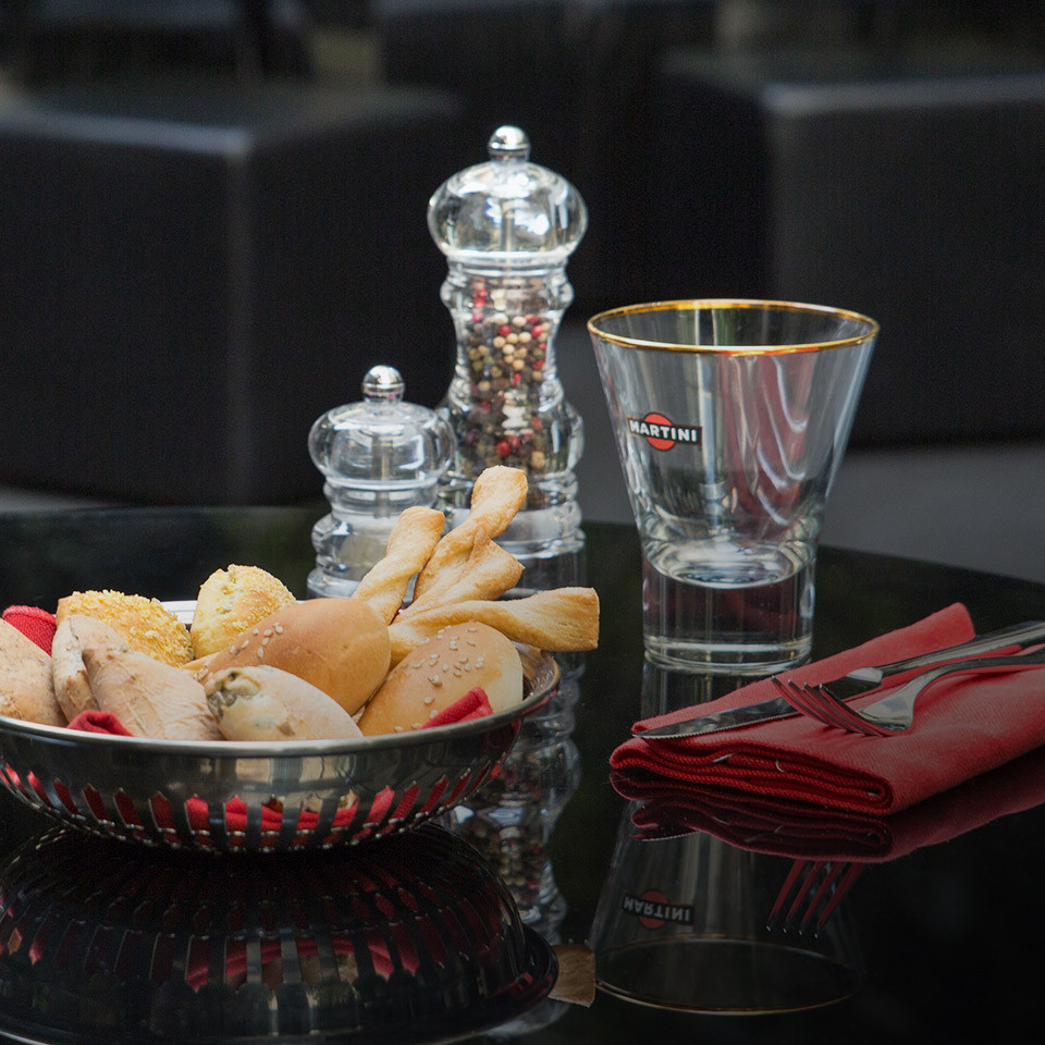 Menu Bar MARTINI® and MARTINI® BISTROT by Dolce&Gabbana